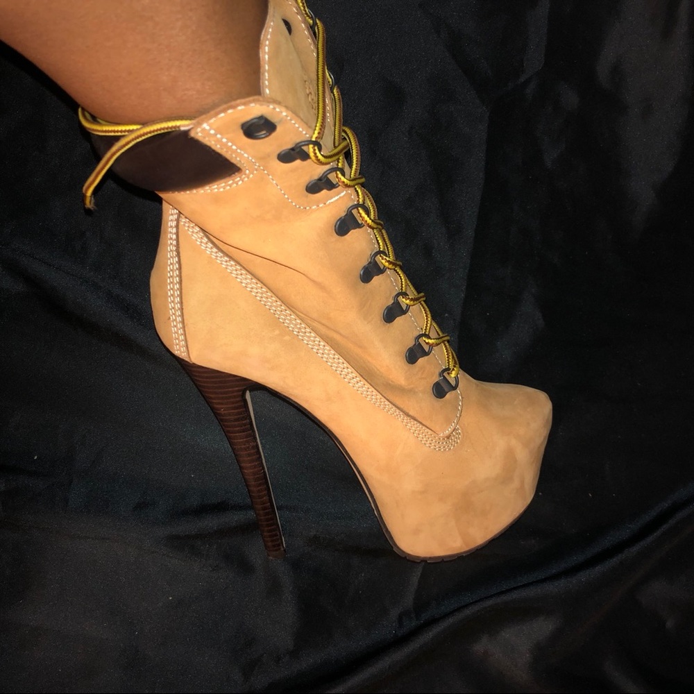 Zigi Soho lace Timbaland boots